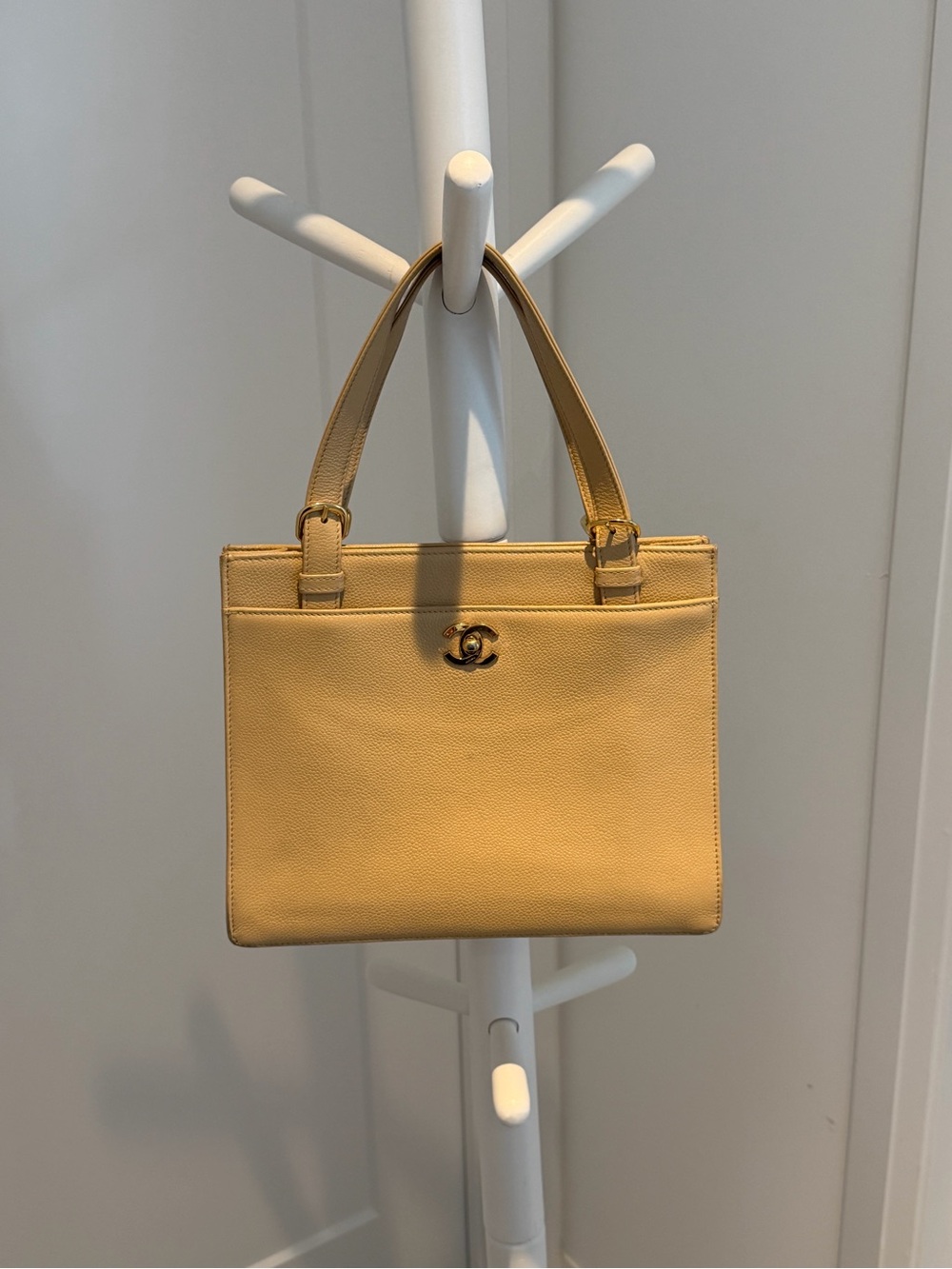 Chanel Tote Bag (beige)